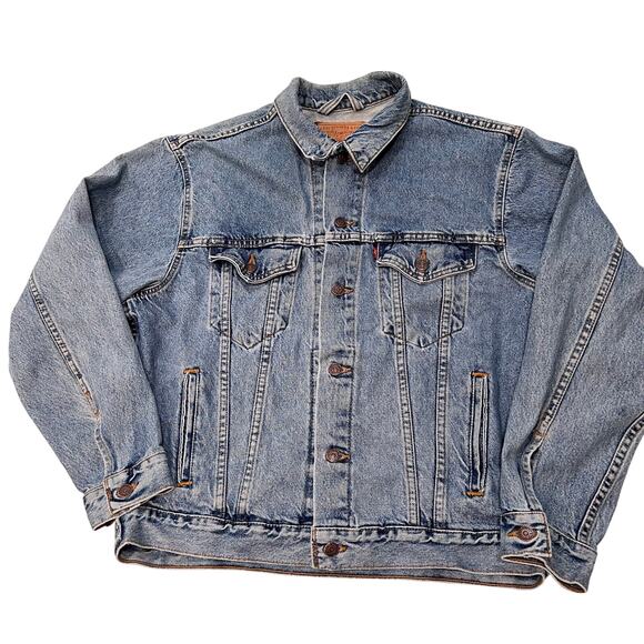 Levi’s Vintage Denim Jeans Jacket Bomber men's size medium 1995 USA